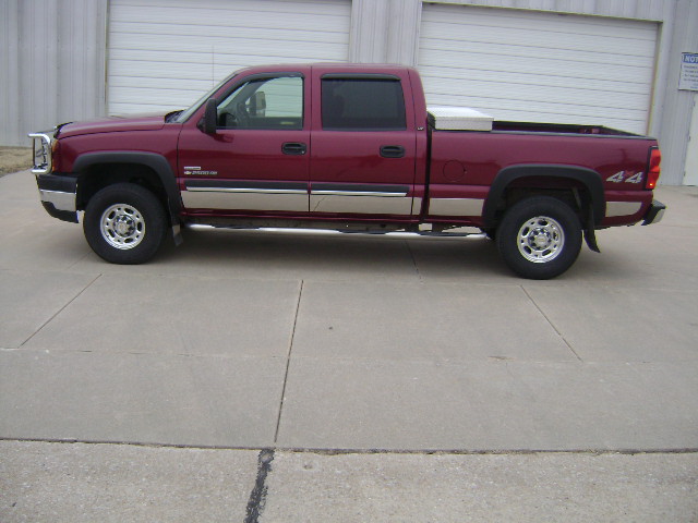 2007 Chevrolet Silverado HD Work 4WD Crew Cab SWB's photo